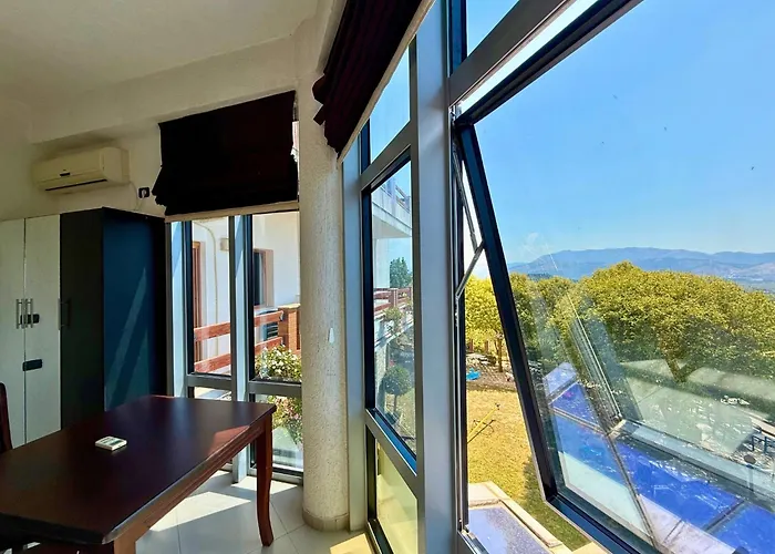 Horizont Hotel Kuçovë