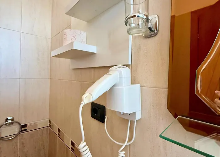 Hotel Horizont Kuçovë